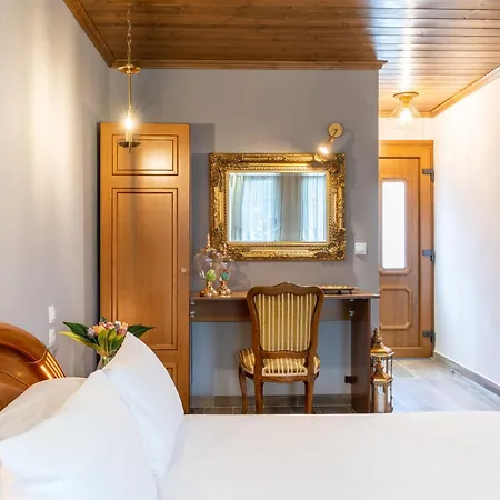 τ’αρχοντικό 3* Παλαιός Παντελεήμων